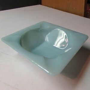 VINTAGE FIRE KING TURQUOISE GLASS ASHTRAY